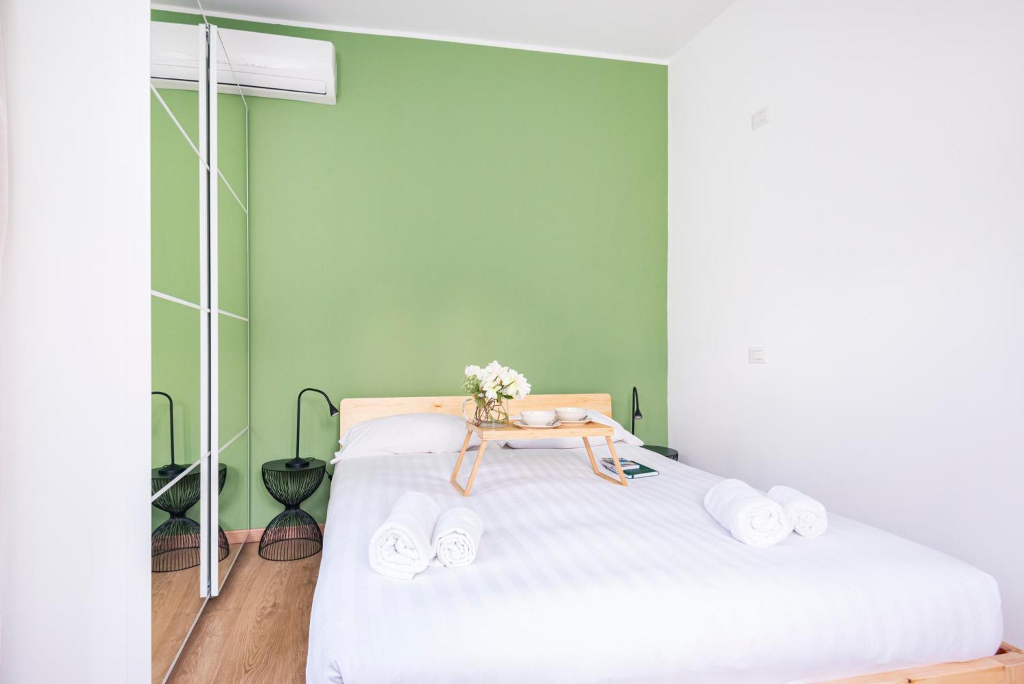 Amazing flat near Duomo&Colonne di San Lorenzo by Easylife Milano Esterno foto